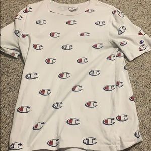 Champion Short sleeve T.